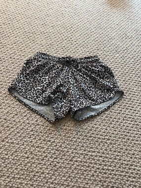 leopard print gym shorts